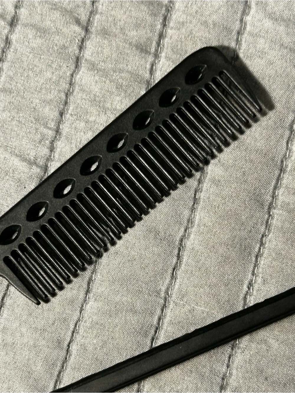 Soleil Red & Black Hair Straightening Comb